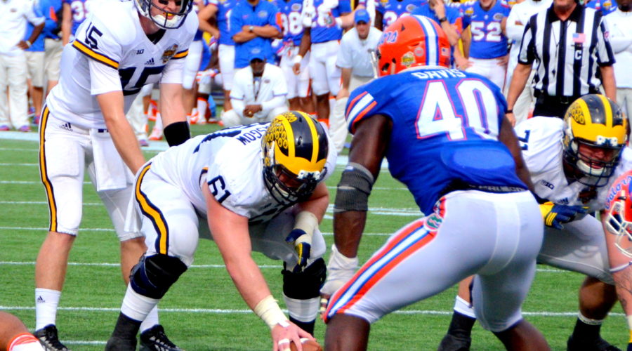 2016 Buffalo Wild Wings Bowl: Michigan & UF