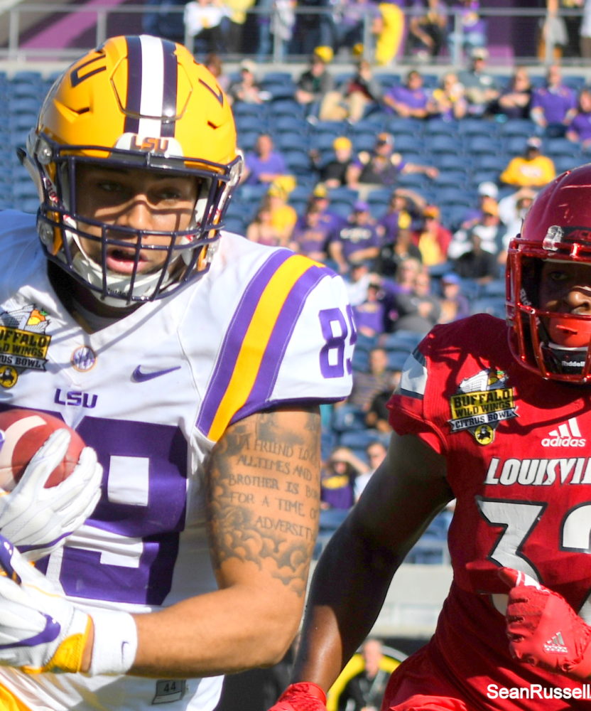 2017 Buffalo Wild Wings Bowl: Louisville & LSU