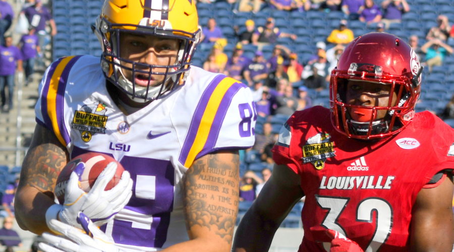 2017 Buffalo Wild Wings Bowl: Louisville & LSU