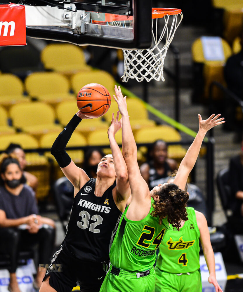 UCF Lady Knights DeHorn Bulls 58-45