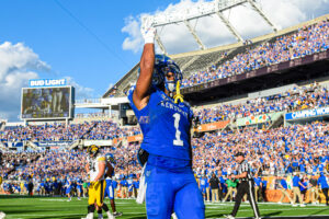 VRBO Citrus Bowl: Kentucky rallies late & holds off Iowa to get the win 20-17
