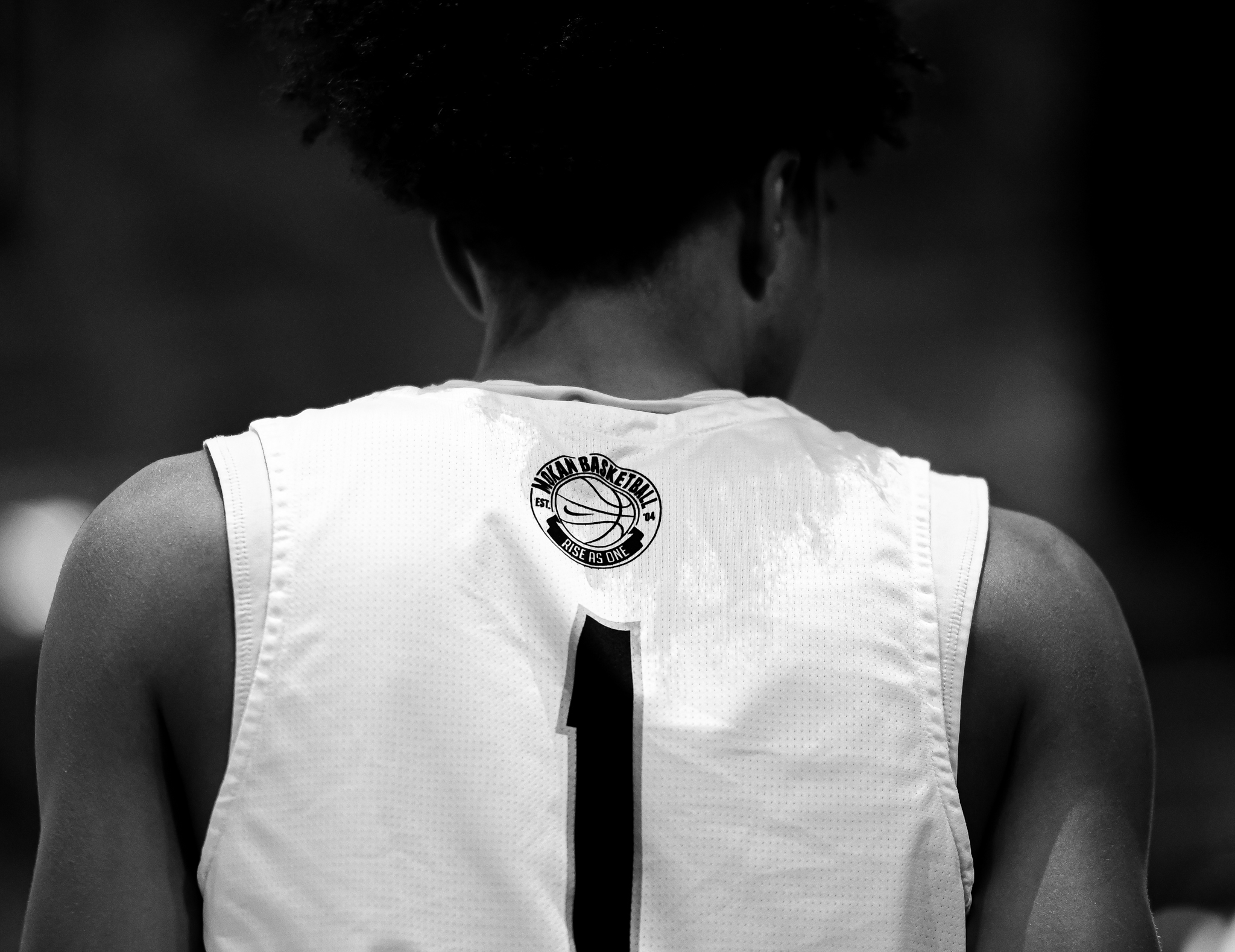 NIKE EYBL Session1 MOKAN Elite 17u Routs Defending Champs FAAZ Magazine