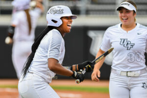 NCAA Softball Regionals:  UCF Dominates Villanova In Opening Round 6-0