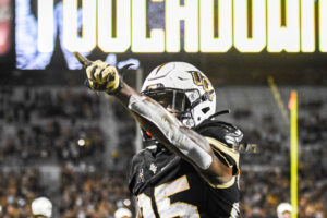 UCF Adds Spanish Radio Broadcast for Home Football Games