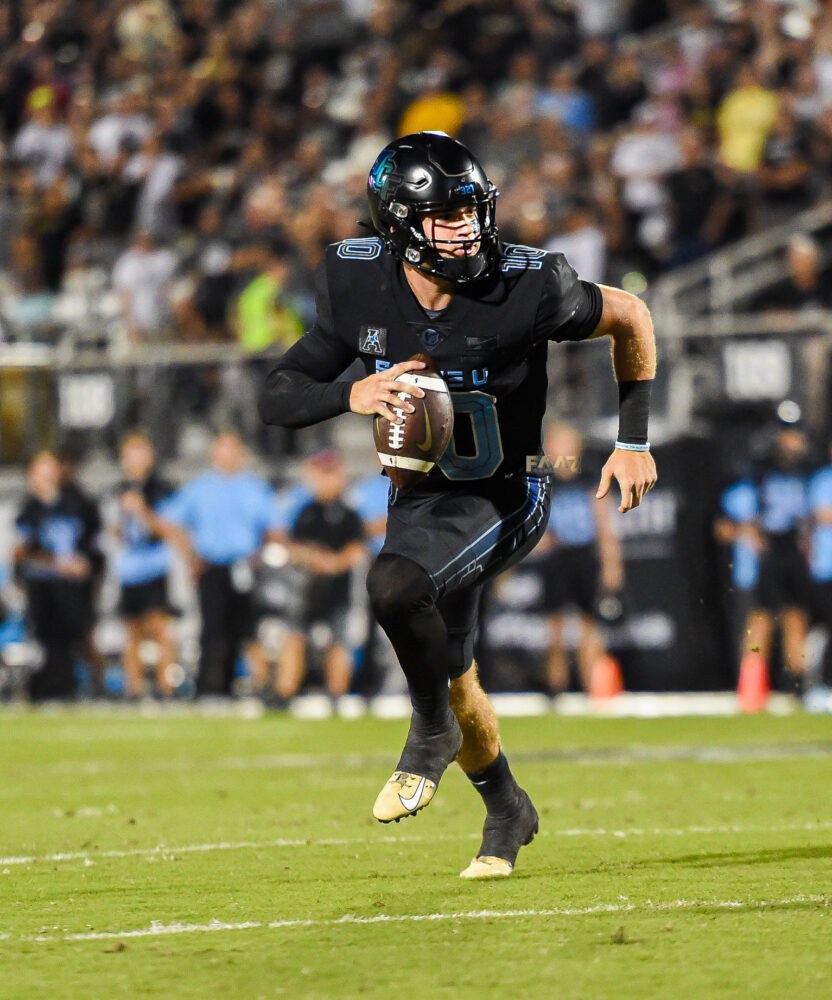 UCF Quarterback Plumlee Named AAC Offensive Player of the Week