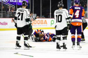Solar Bears Fight Strong In Loss To Grizzlies 1-4